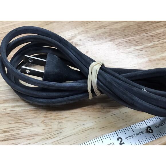 Apple TV (3rd Generation) 8GB Digital HD Media Streamer - Black TESTED - Picture 8 of 9